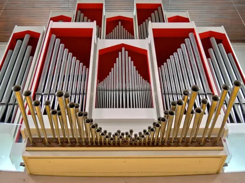 Orgel in Bad Salzuflen vollendet