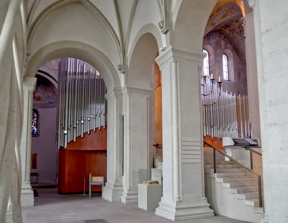 BRUNSWICK CATHEDRAL (Braunschweiger Dom) (3/14)