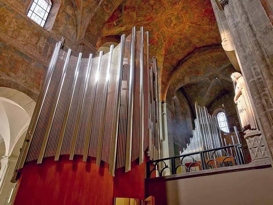 BRUNSWICK CATHEDRAL (Braunschweiger Dom) (5/14)