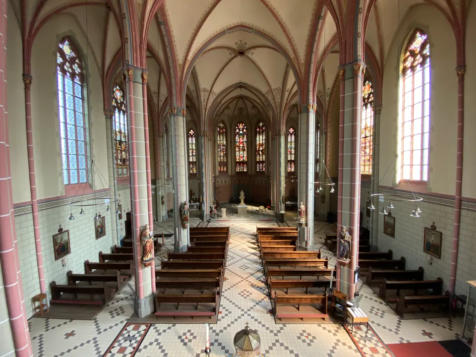 Jüchen, Pfarrkirche St. Jakobus d. Ä. (3/5)