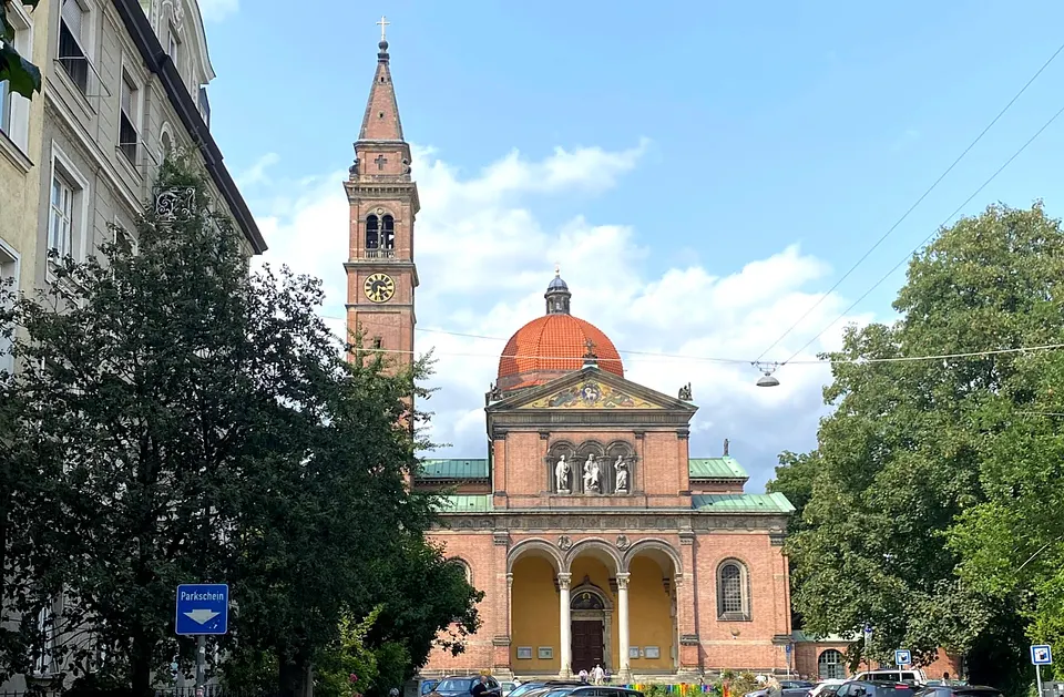 München-Schwabing, St. Ursula (5/15)